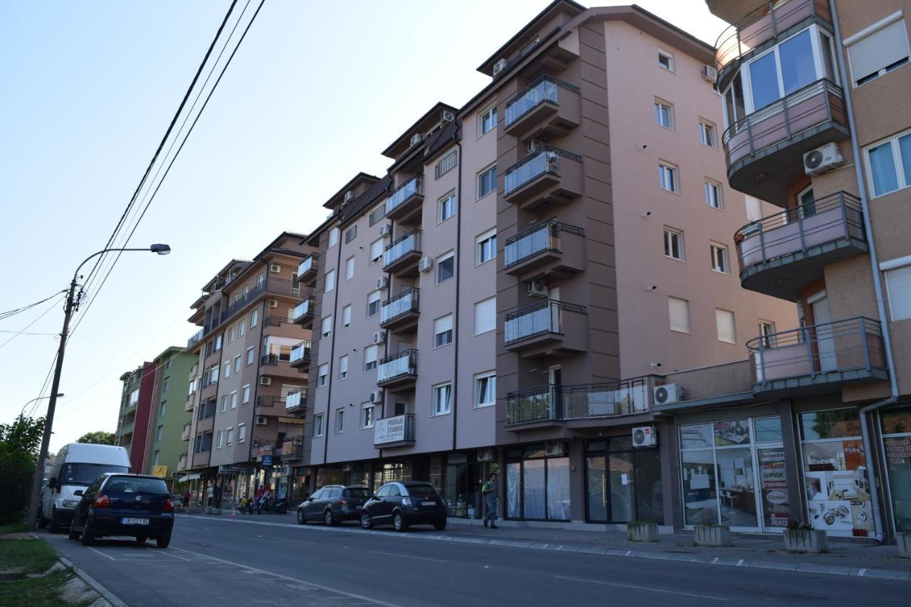S-Apartmani Cocetova Jagodina Extérieur photo