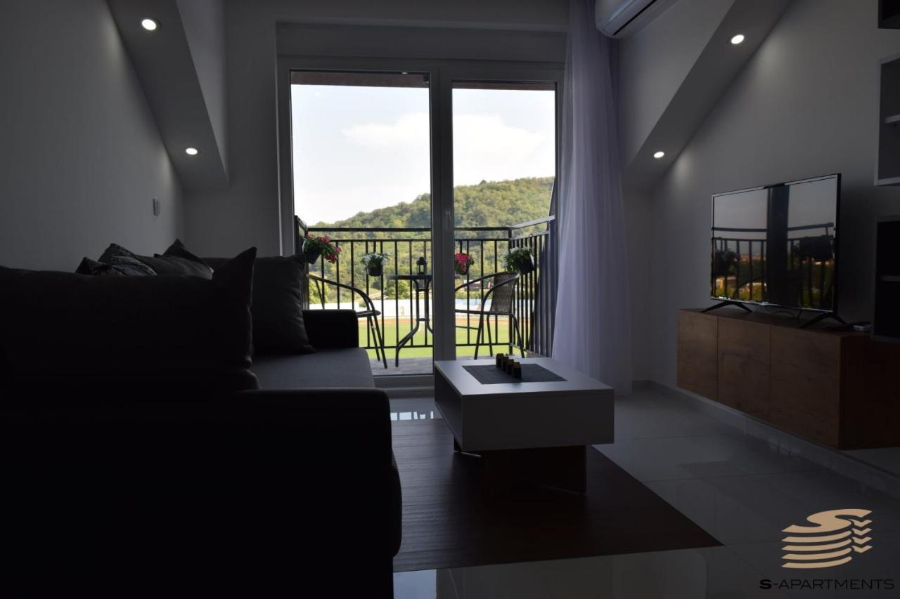 S-Apartmani Cocetova Jagodina Extérieur photo
